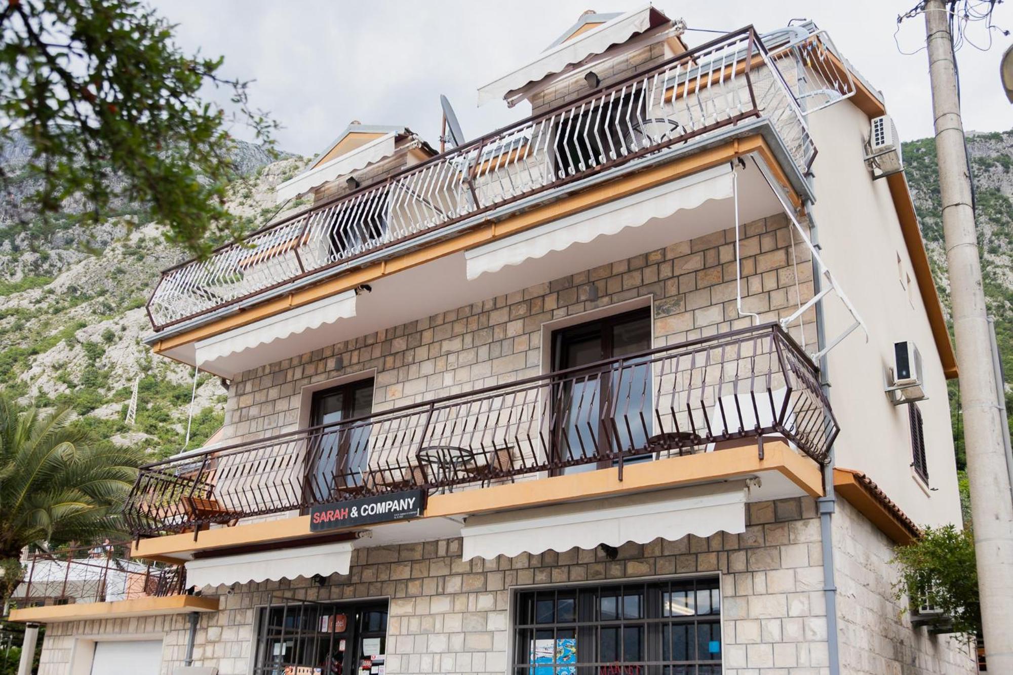 קוטור Apartments Djurovic מראה חיצוני תמונה