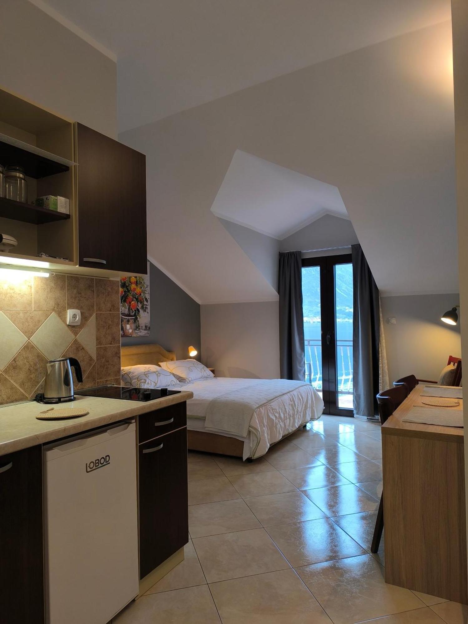 קוטור Apartments Djurovic מראה חיצוני תמונה