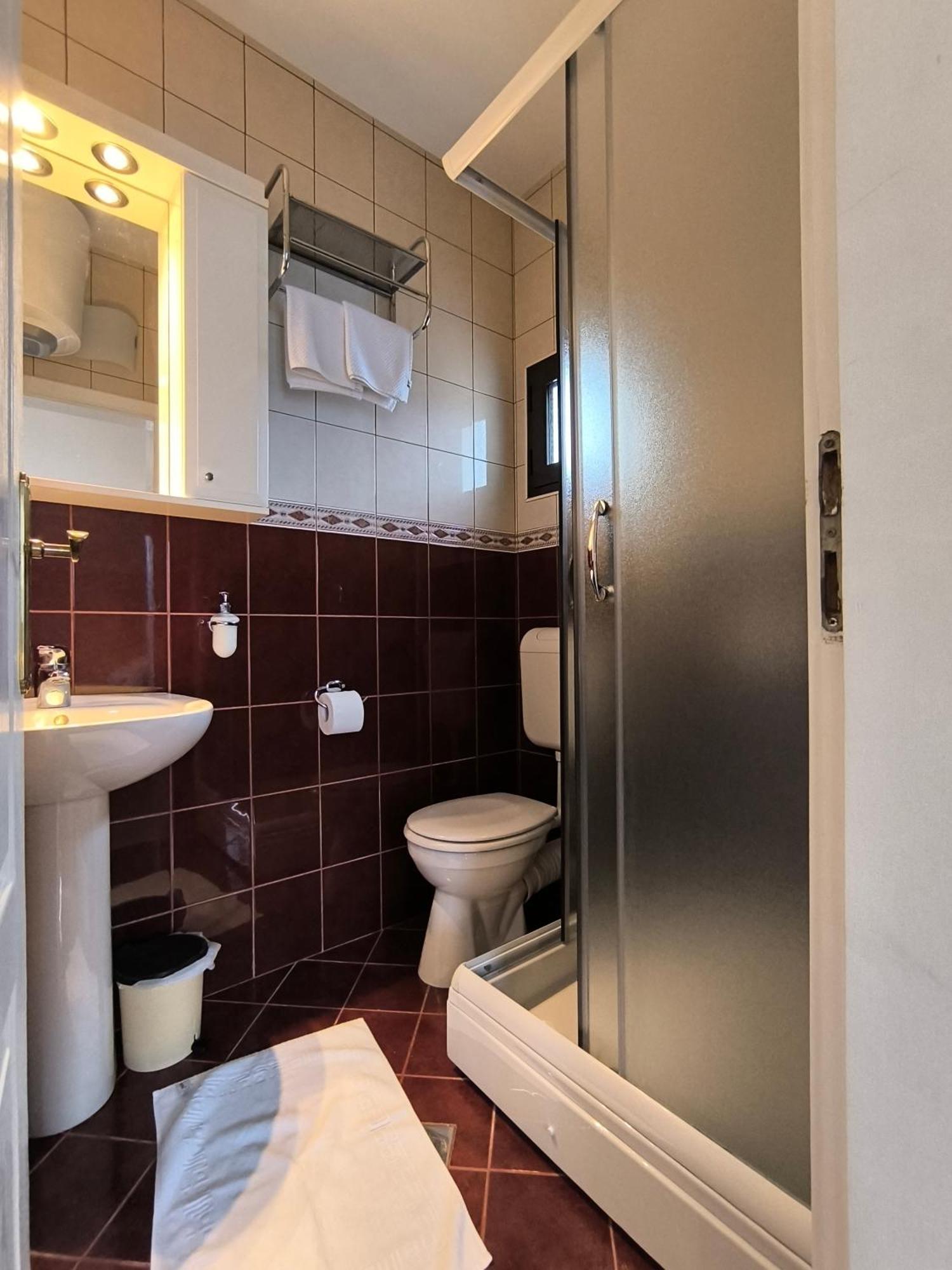 קוטור Apartments Djurovic מראה חיצוני תמונה